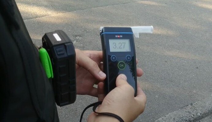 В Киеве задержали водителя, уже лишенного прав за пьянку: алкоголь в крови превышал 16 раз