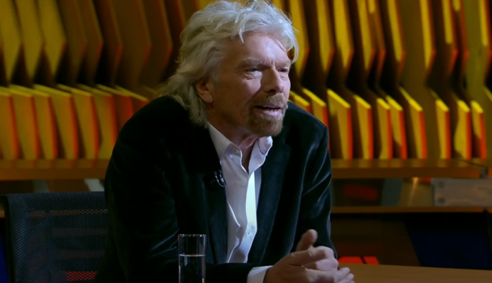 ​Отель на Луне и дешевые полеты в космос: Брэнсон объявил о грандиозных планах