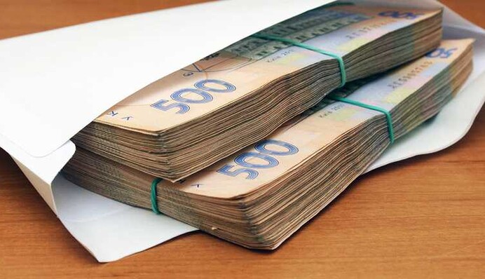 Зарплата у конверті: яких трьох виплат позбавляють себе українці