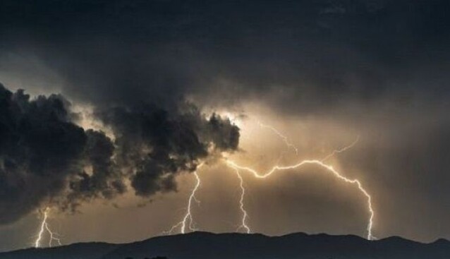 В Украине обесточены сотни городов и сел: что происходит