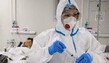 В России зафиксировали вспышку нового штамма коронавируса - чем он опасен