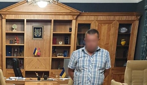Затриманому на величезному хабарі заступнику голови Харківської облради оголосили підозру