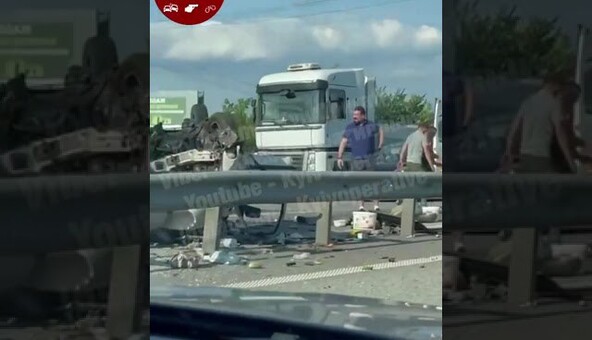 Машину разорвало в клочья: на Житомирской трассе произошло серьезное ДТП, видео