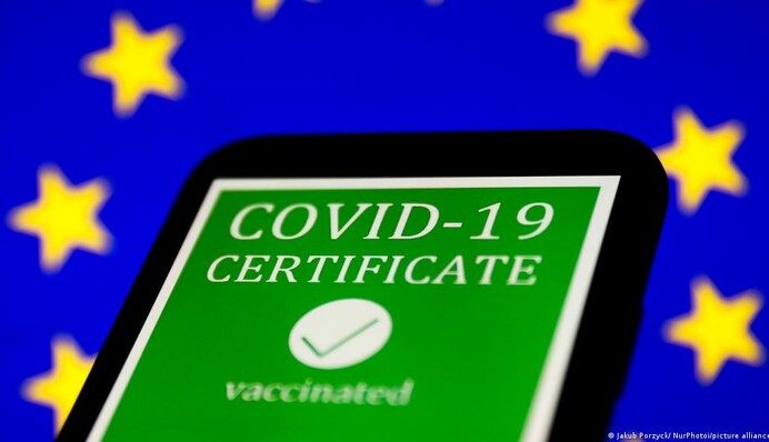 Як отримати міжнародне свідоцтво про вакцинацію від COVID-19: в МОЗ пояснили порядок