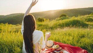 Овны могут отдохнуть, а Львов ожидает заряд позитива - гороскоп на 24 июля от Павла Глобы