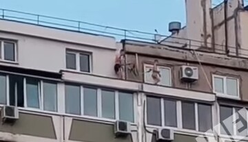 У Києві діти влаштували небезпечні розваги на багатоповерхівці: відео