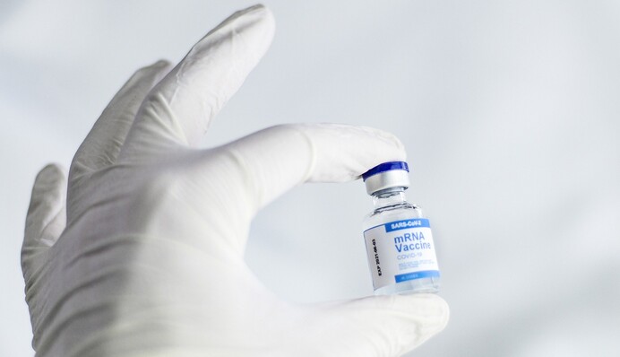 Чи зможуть українці робити "мікшовані" щеплення проти COVID-19: головний санлікар дав відповідь