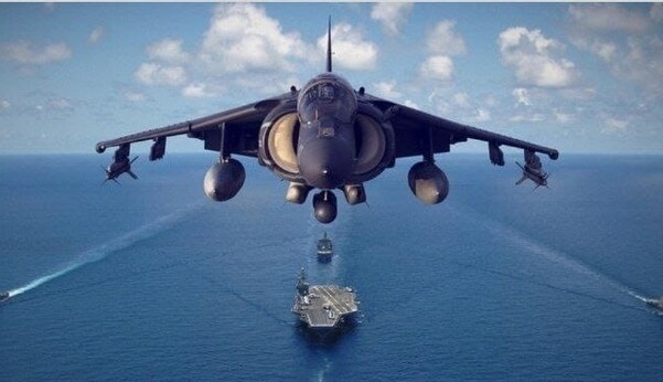 Вміють тільки красти і брехати: мережу повеселив конфуз Росії з фото американського винищувача