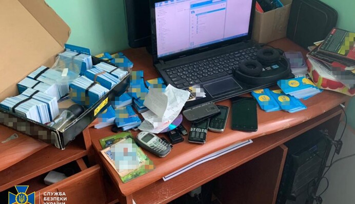 Поле боя - соцсети: житель Прикарпатья основал мощную ботоферму для 