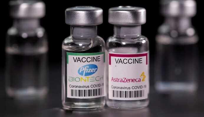 Що дає комбінація вакцин AstraZeneca і Pfizer: вчені озвучили вражаючі дані