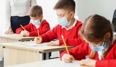 В Украине многодетные семьи получат помощь к 1 сентября: названа сумма на каждого ребенка