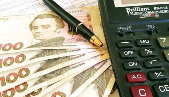 Субсидії хочуть скоротити: скільки українці платитимуть за комуналку