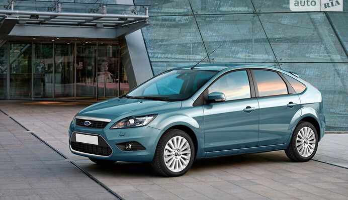 Какие б/у авто можно купить в Украине за 5 тысяч долларов: топ-5 моделей