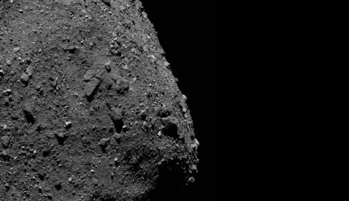 Вероятность выросла - Земля может столкнуться с огромным астероидом: названы сроки