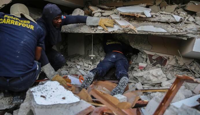 Число жертв землетрясения на Гаити резко возросло и может еще увеличиться