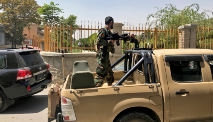 Нестабильность перекинется на Европу: реакция стран мира на события в Афганистане