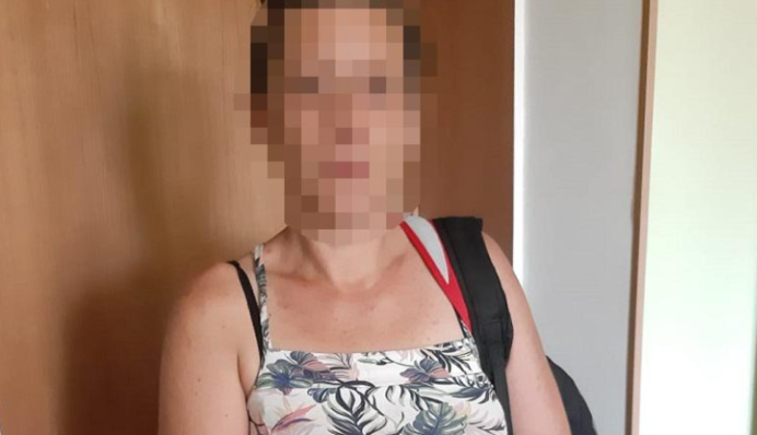 В Киеве женщина устроила драку: мужчина попал в больницу с тяжелыми травмами