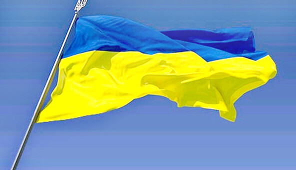 Привіт від українців: в мережі показали патріотичні фото з кримського топ-курорту