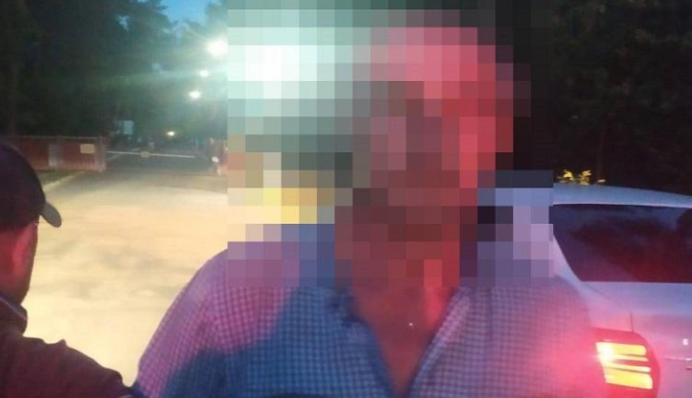 Погрожував касиру ножем: в Києві горе-розбійник намагався пограбувати обмінник, фото і відео