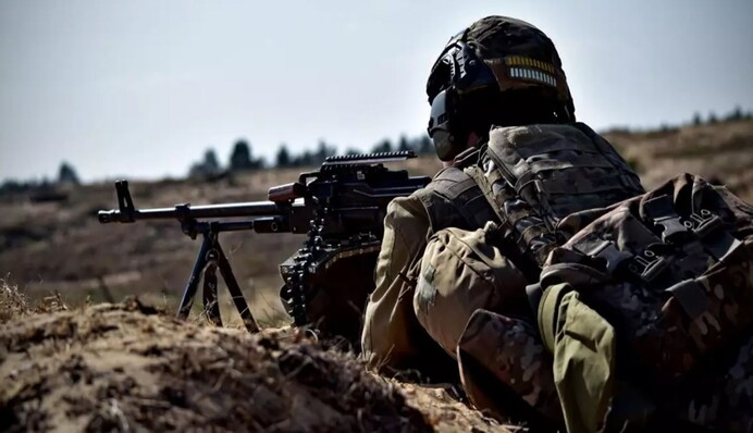 Бойовики на Донбасі поранили українського військового: ВСУ завдали удару у відповідь
