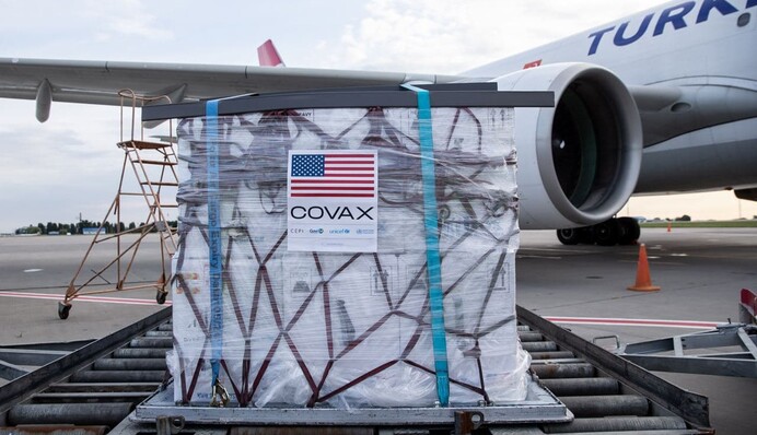 США поддержали Украину и прислали еще 190 тыс. доз вакцины Pfizer