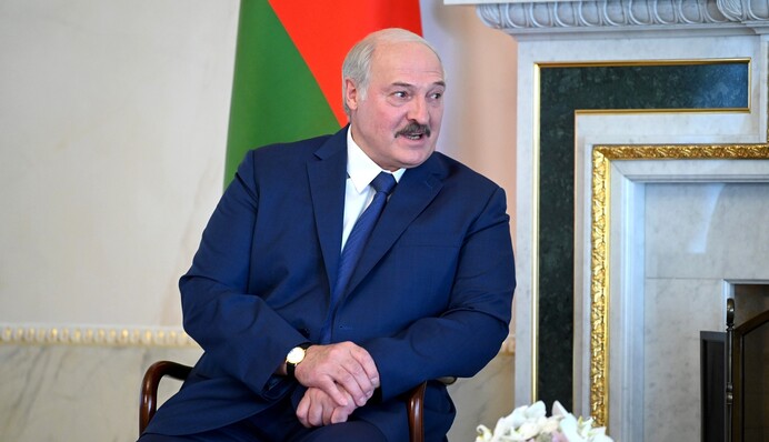 Десятки самолетов, вертолетов и ЗРК: Лукашенко заявил о крупной сделке с Россией