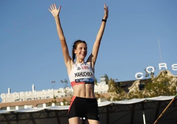 ​Чемпионка в танцах на граблях: Магучих снова сфотографировалась с россиянкой