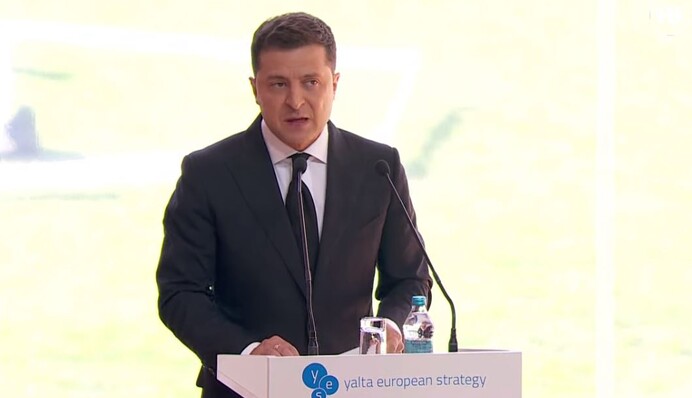 Зеленский открыл форум YES Brainstorming: онлайн-трансляция