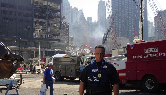 Теракт 11 вересня: в США опублікували нові знімки з місця трагедії - їх показали вперше