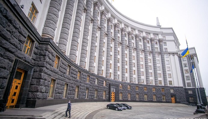 ​Кабмин изменил карантинное постановление: в красной и желтой зоне будут новые ограничения