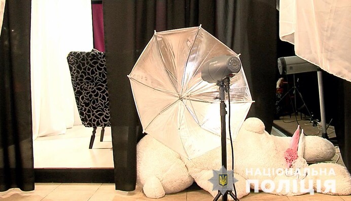 Австриец в Украине организовал детский порнобизнес - работал под видом модельного агентства: фото