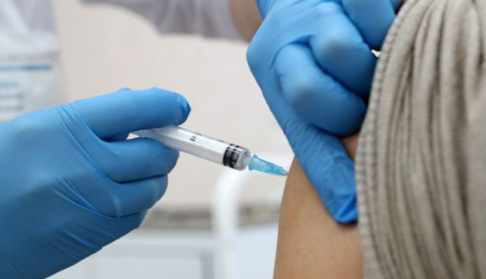 В Україні вводять обов'язкову вакцинацію: кого вона торкнеться