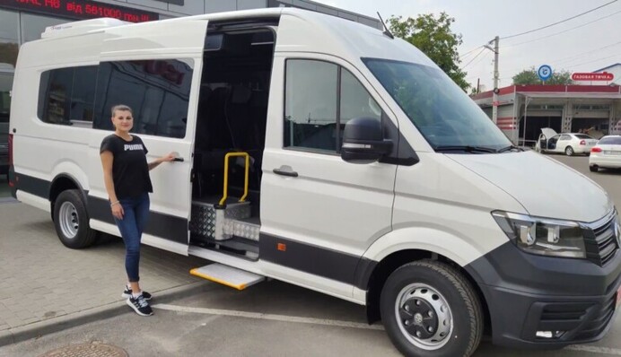 В Украине создали микроавтобус по европейским стандартам: фото и видео