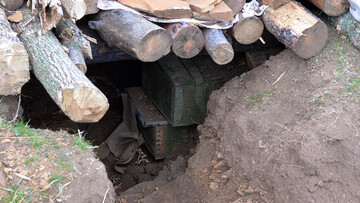 На Донбасі "самоліквідувався" бліндаж бойовиків: бійці ЗСУ показали відео