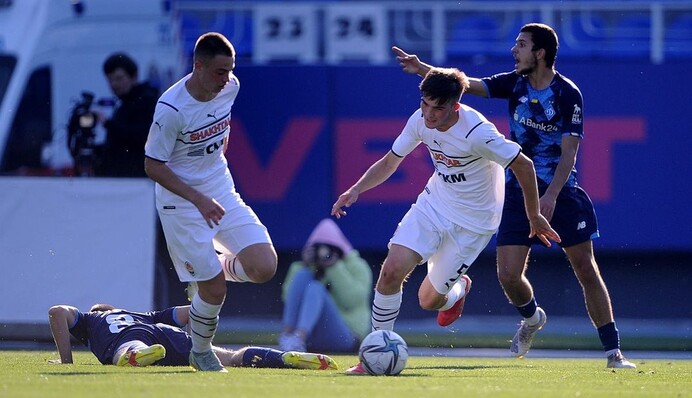 Жесткий троллинг: 