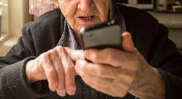 Украинцам упростят получение пенсий и пособий: что надо знать