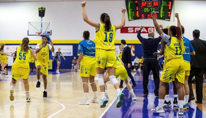 Справжнє диво: в баскетболі здійснили один із найнеймовірніших камбеків в історії, відео