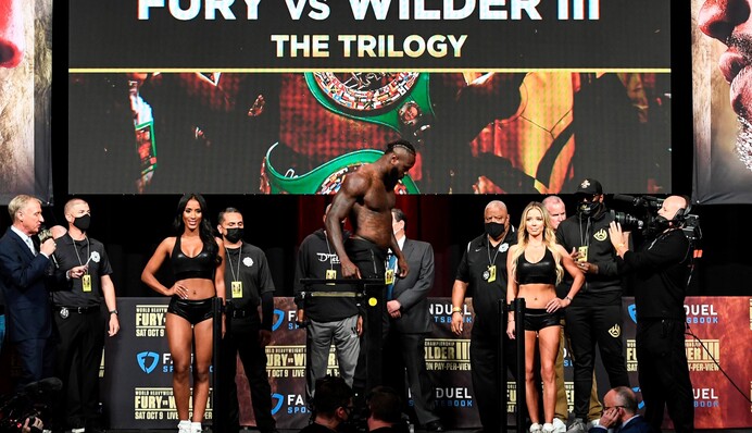 Ф'юрі - Вайлдер: церемонія зважування завершилася гучним рекордом, відео