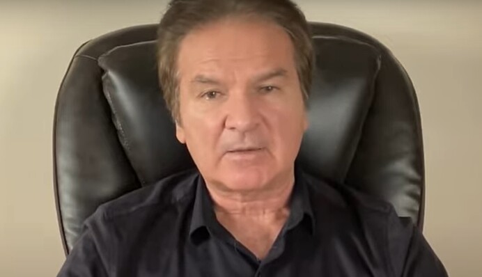 Происходит деградация: однокурсник Путина рассказал о серьезном заболевании президента РФ