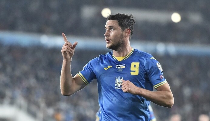 Испытываем перед ним страх: звезда сборной Украины удивил признанием о ее тренере