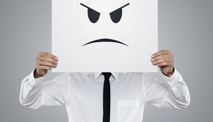 Постоянно всем недовольны: названы три самых угрюмых знака Зодиака