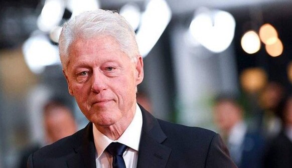 Госпіталізація Клінтона в США: лікарі розкрили подробиці стану екс-президента