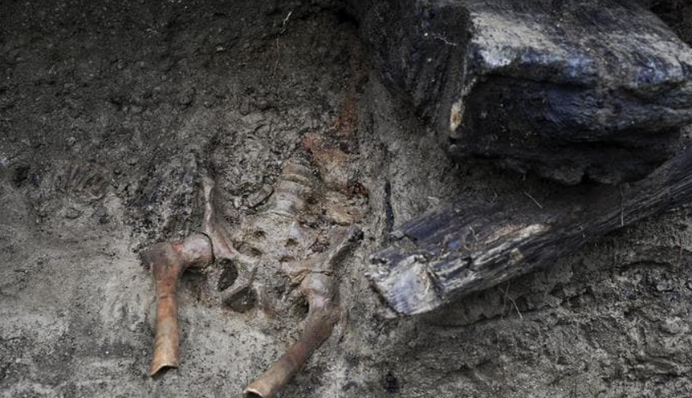 В Италии археологи нашли останки мужчины, умершего в страшных муках: фото