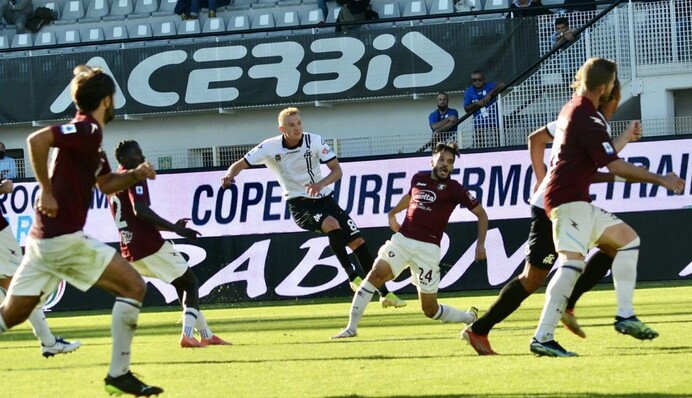 Футболіст збірної України видав топматч в Італії: відео