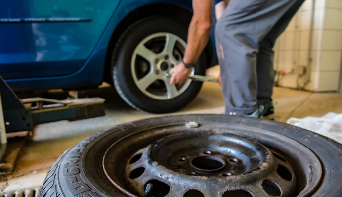 На який гумі потрібно їздити взимку: німецькі інженери дали поради