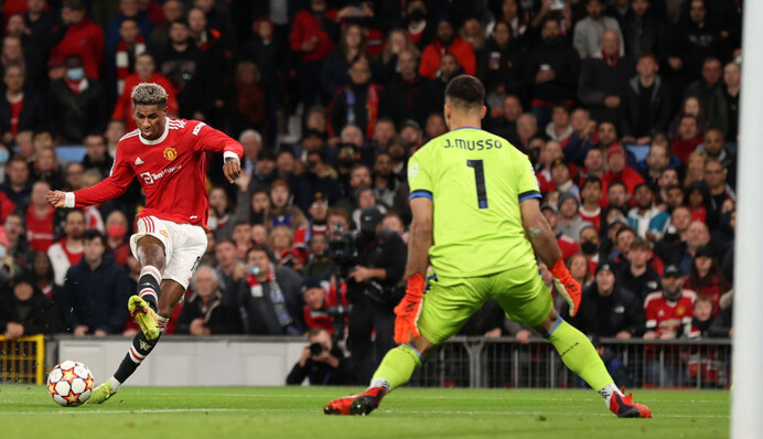 Камбэк в Манчестере и шок в Лиссабоне: все результаты Лиги чемпионов 20 октября