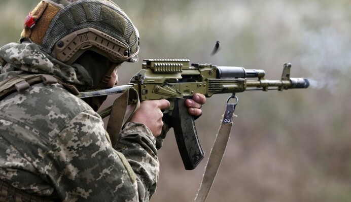 Боевики обстреляли позиции ВСУ: ранены трое украинских военных