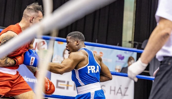 Убийственный нокаут: французский боксер 