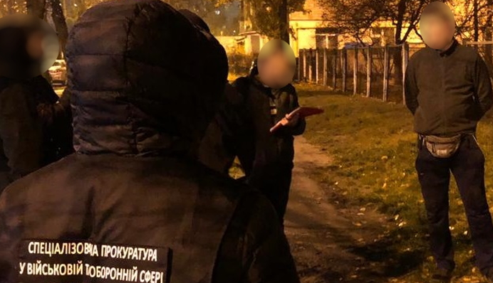 В Киеве бойца Нацгвардии задержали при сбыте наркотиков: фото