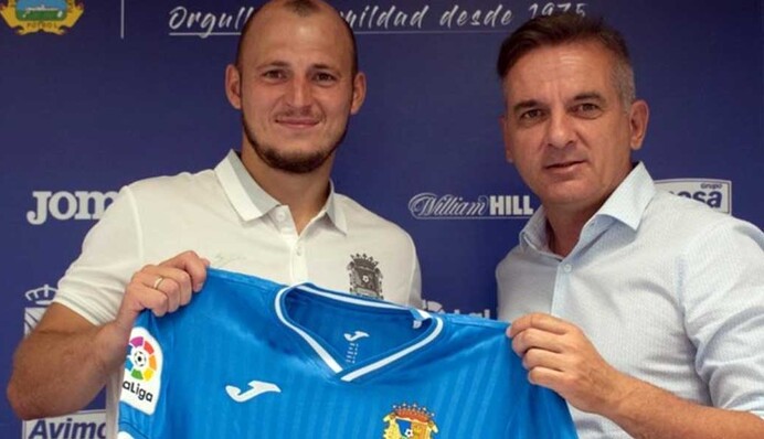 Поразил девятку: Зозуля забил дебютный гол за новый клуб, видео